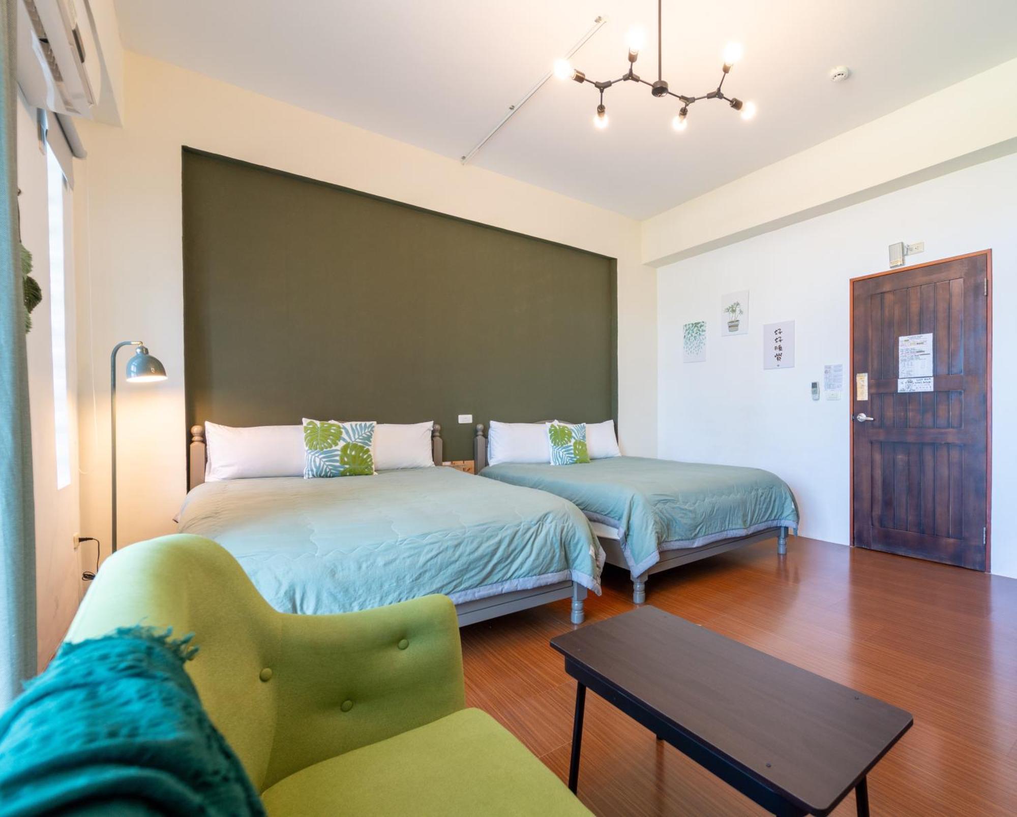 Moonlit Corner Apartment Taitung ภายนอก รูปภาพ